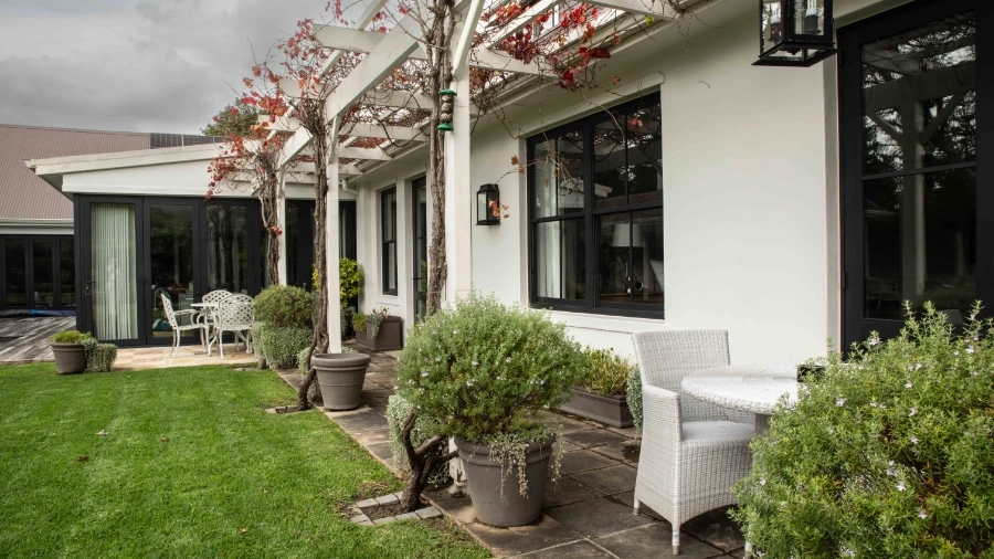 Exterior-2