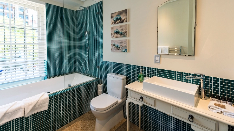 HeritageApartments-1-bathroom-A