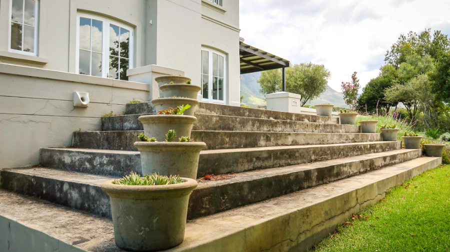 Milton-House-Faure-Cres69