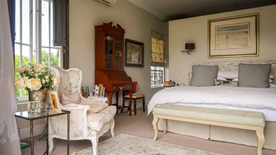 Milton-House-Faure-Cres74