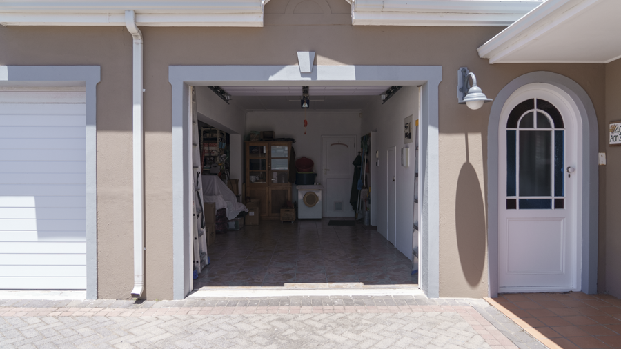 40VillageGreenCL_MS-02331