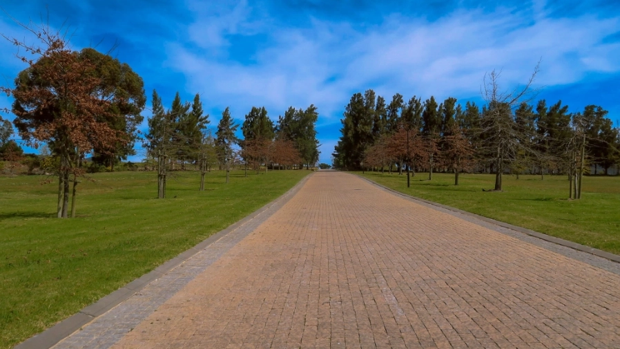 Anura-Access-Road6