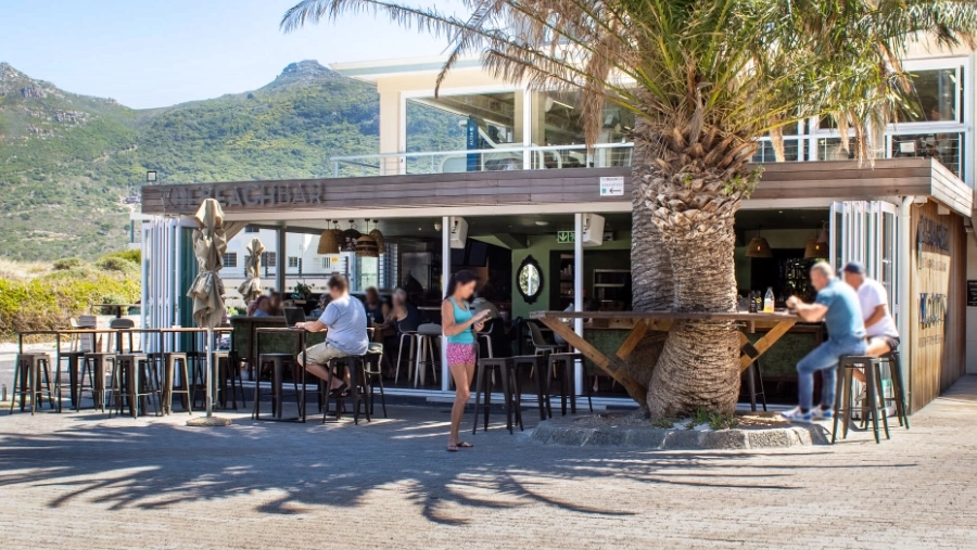 The-Beach-Bar-07