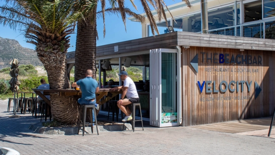 The-Beach-Bar-08